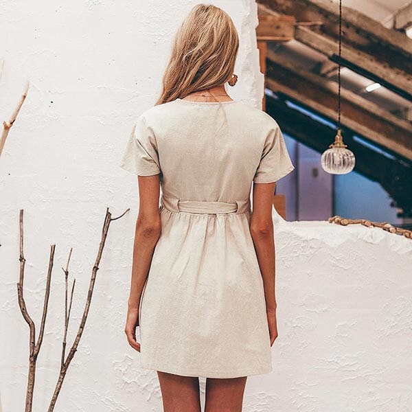 robe beige chemise