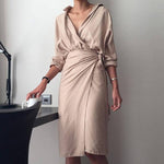 robe beige drapée