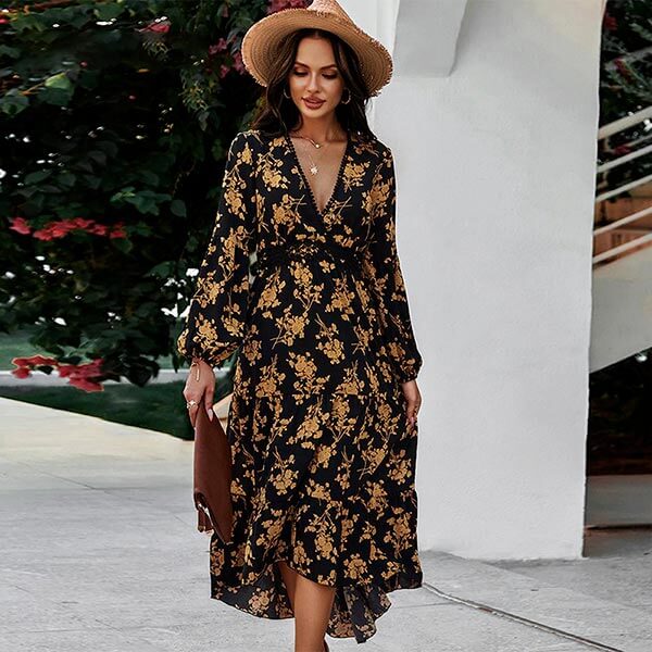 robe cache coeur dentelle