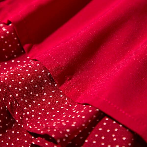 robe cache coeur rouge mi longue