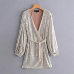 robe cache coeur sequins