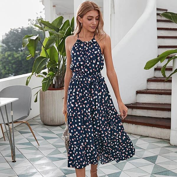 robe cache coeur bleue