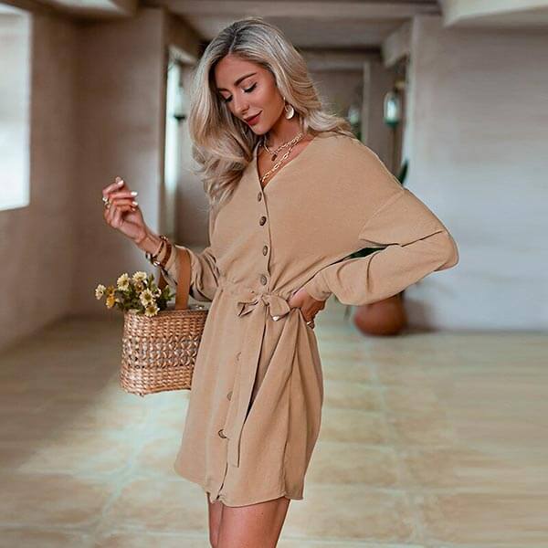 robe courte avec manche longue