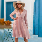 robe plissée rose poudré