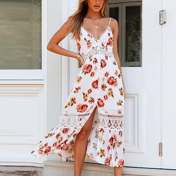 robe portefeuille fleurie blanche