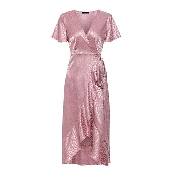 robe rose pale brillante