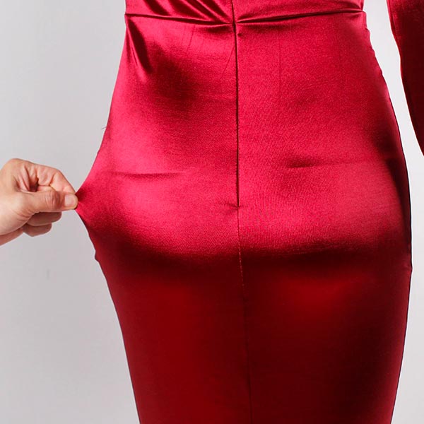 robe rouge bordeaux satin