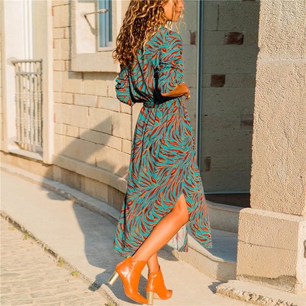 robe turquoise et marron